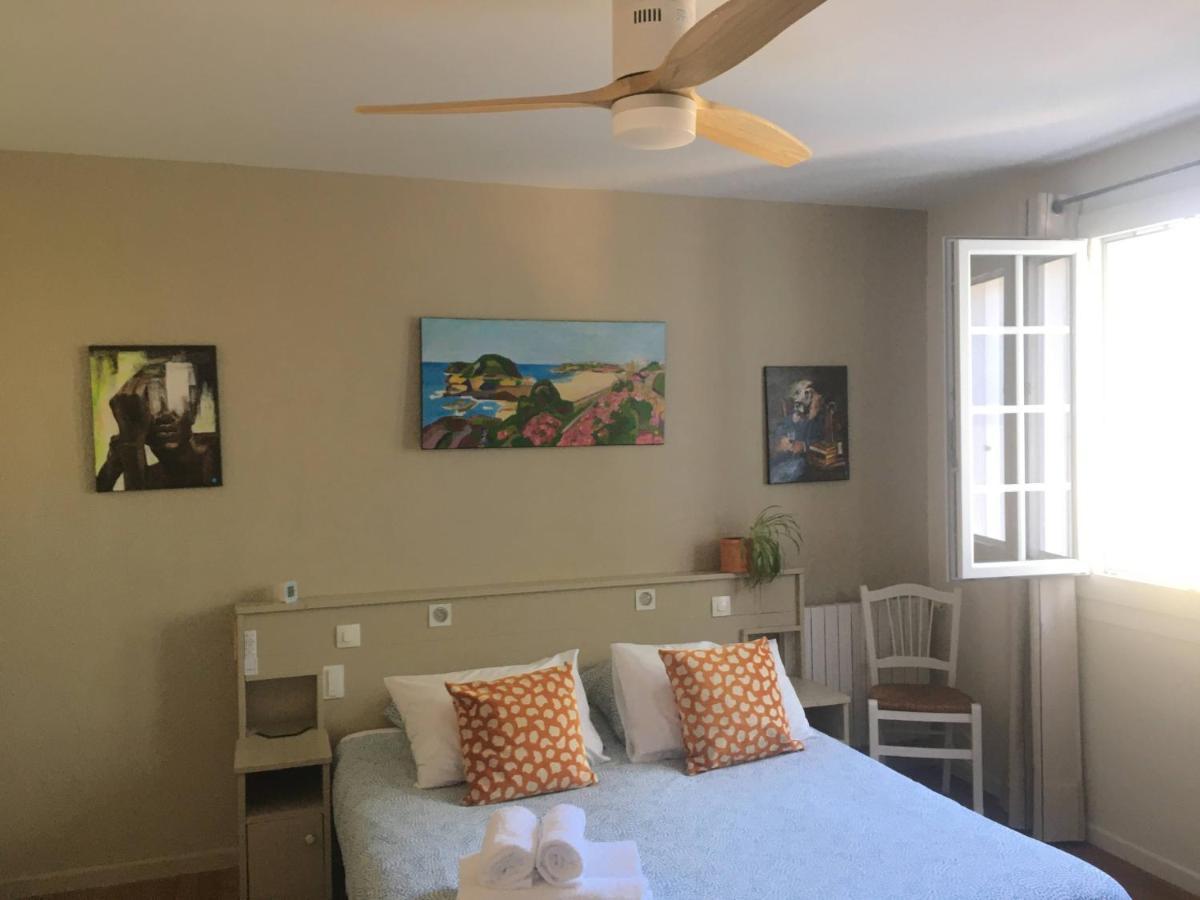 Haritza Bed & Breakfast Anglet Bagian luar foto